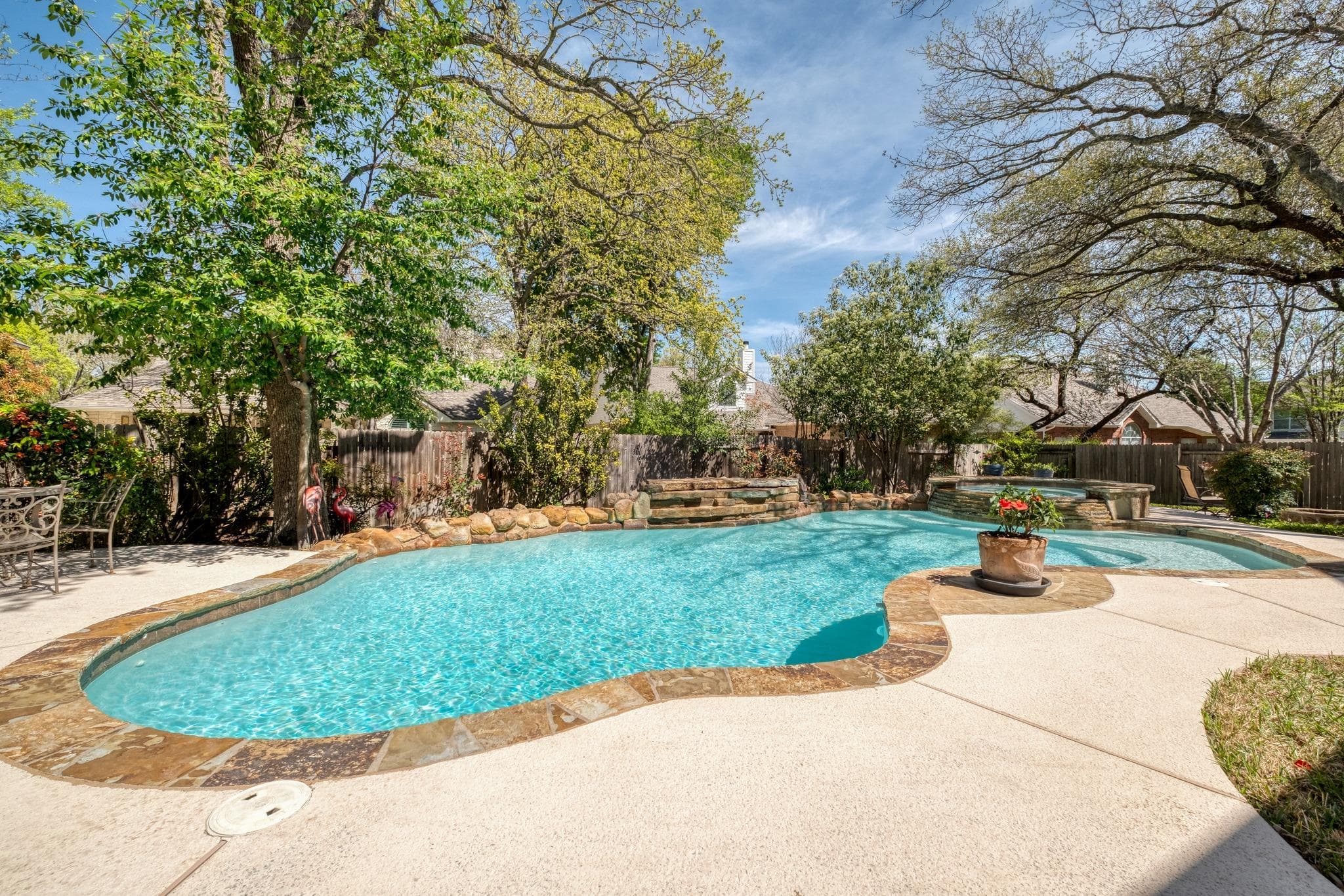 8221  Fern Bluff Ave