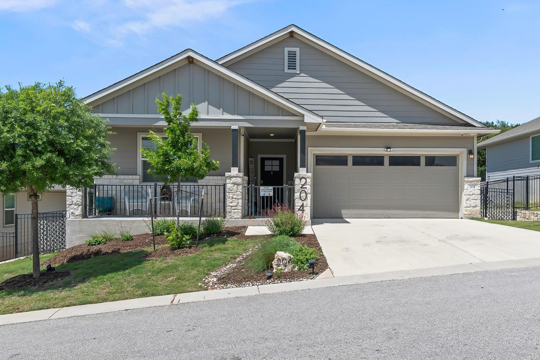 204  Florenz Ln