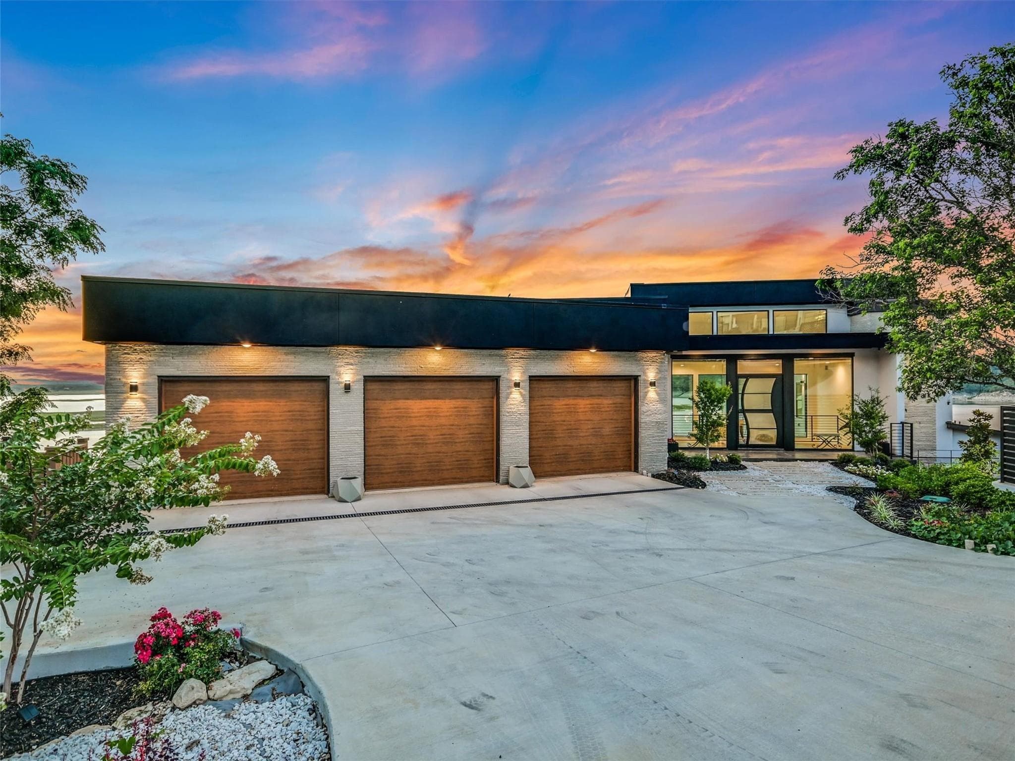 12890  Park Dr