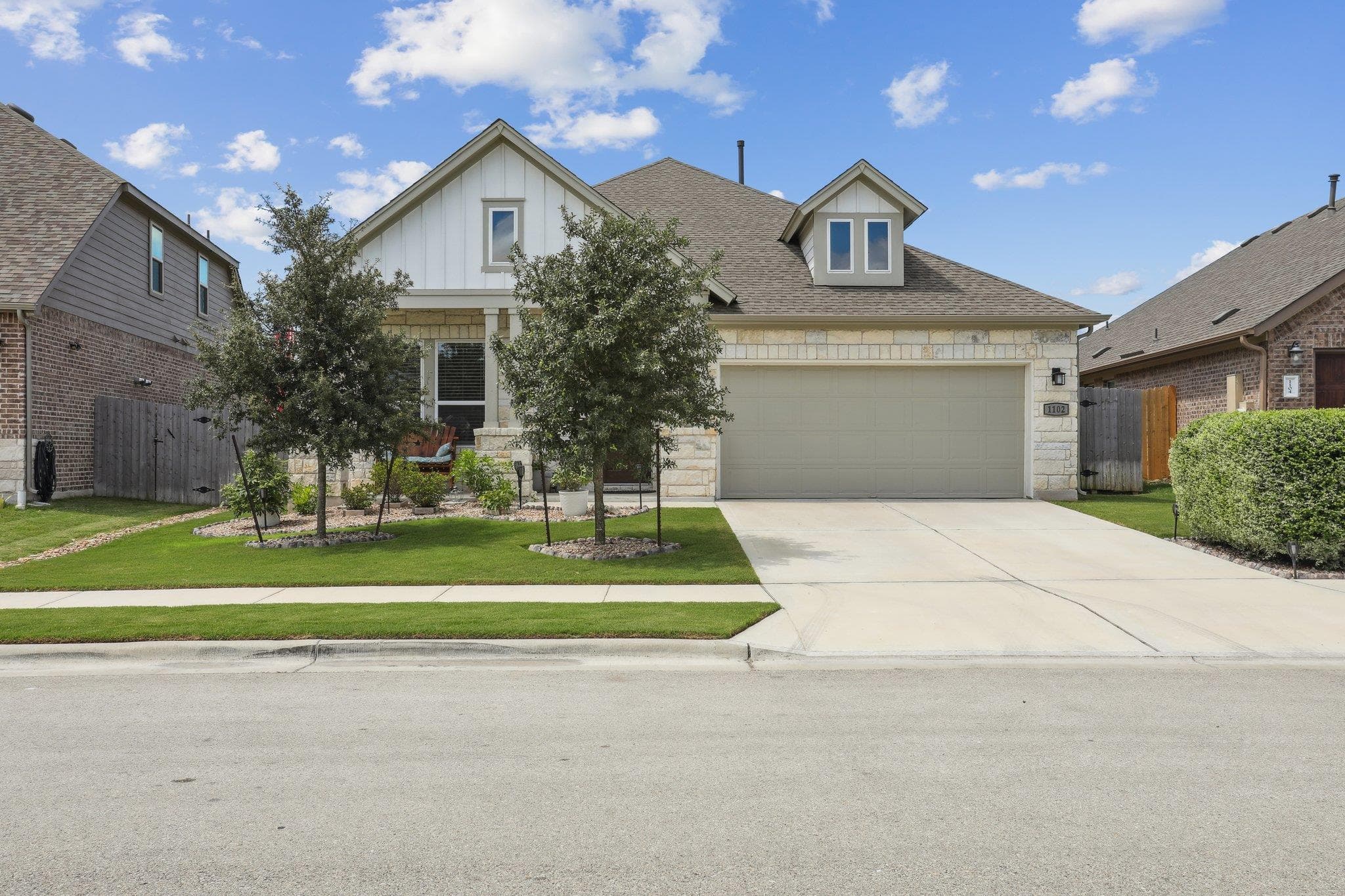 1102  Simmental Loop