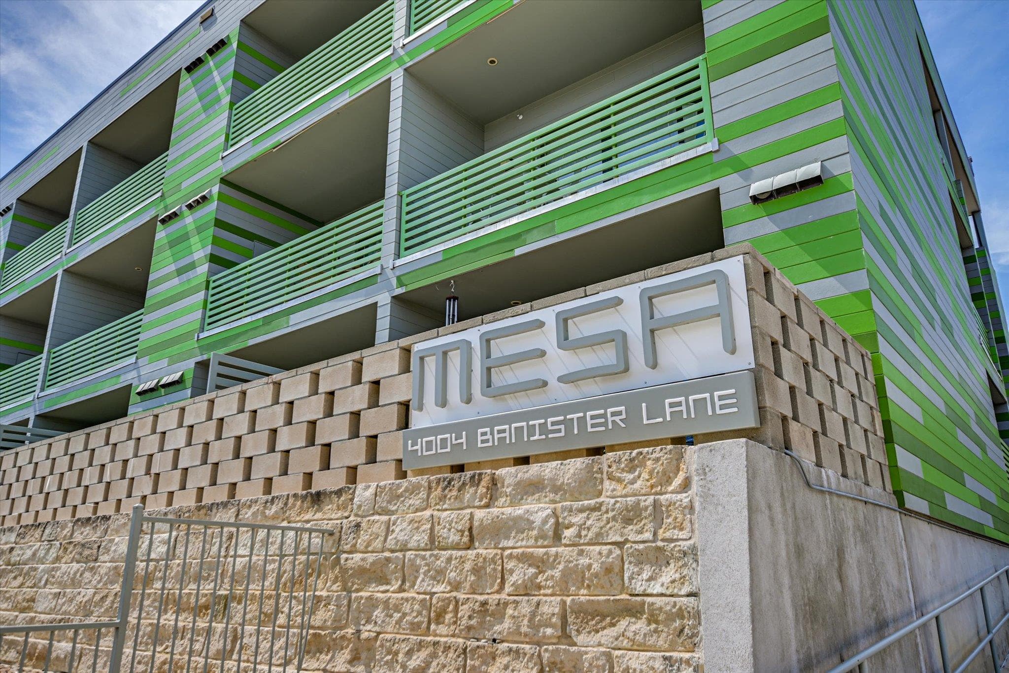 4004  Banister Ln  #312