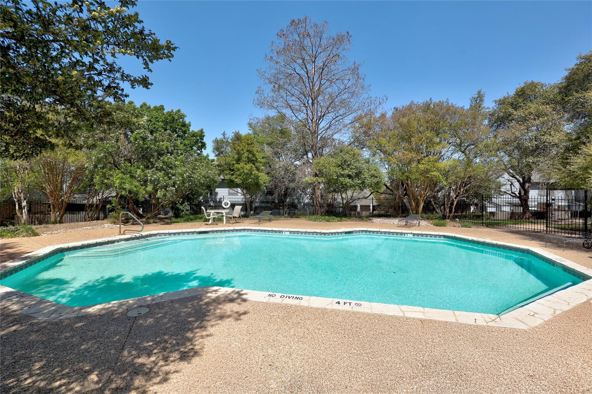 1411  Gracy Farms Ln  #52