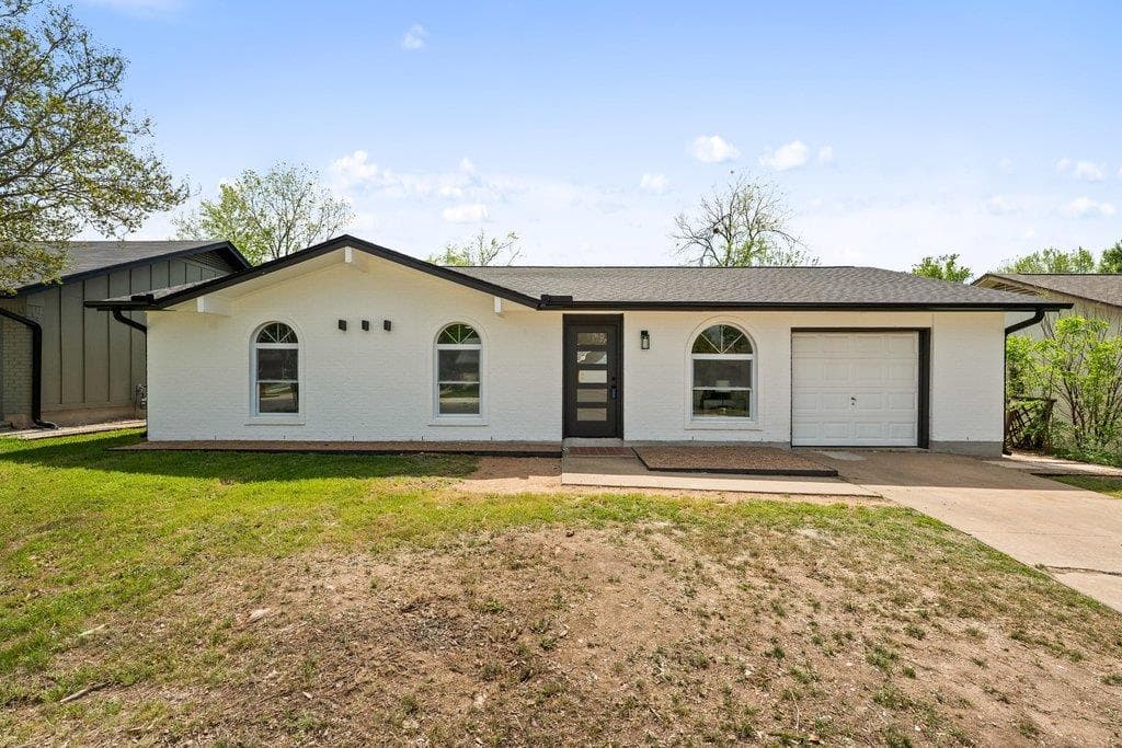2609  McGregor Dr