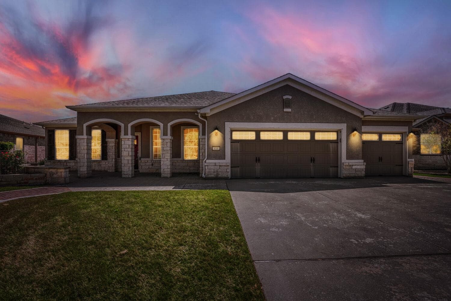 416  Davis Mountain Cir