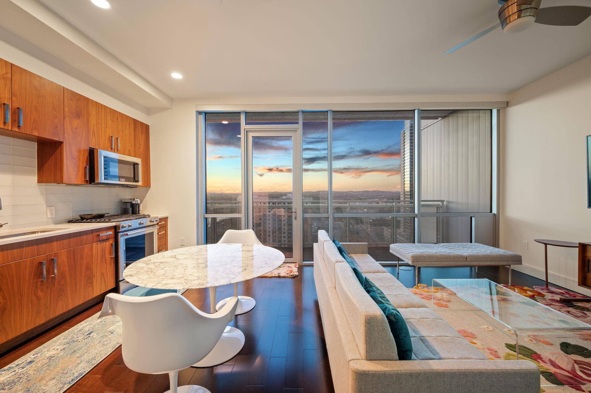 222  West Ave  #1908