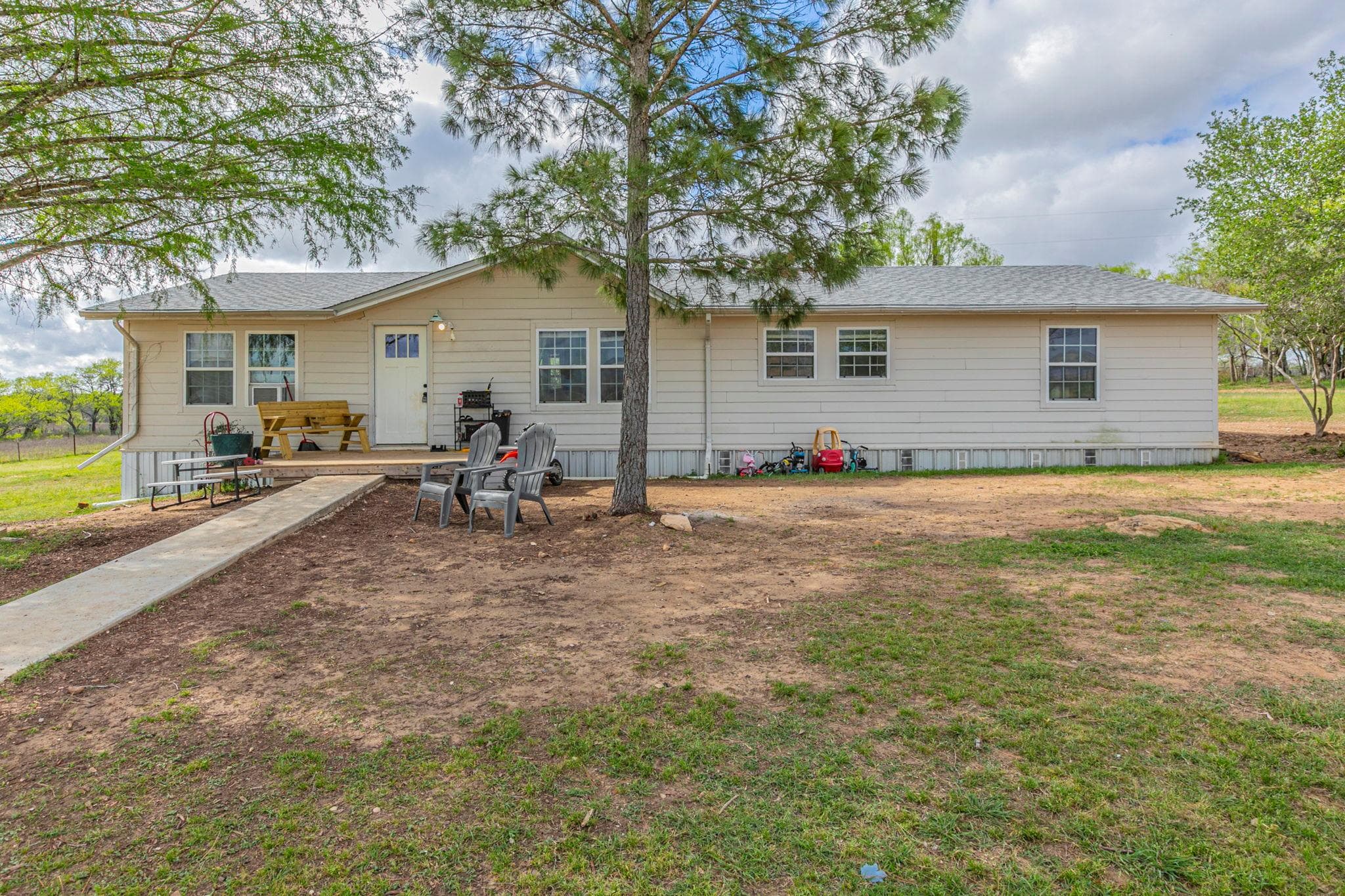 1767  Dowdy Rd