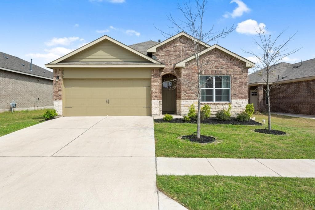 2072  Port Ellen Dr