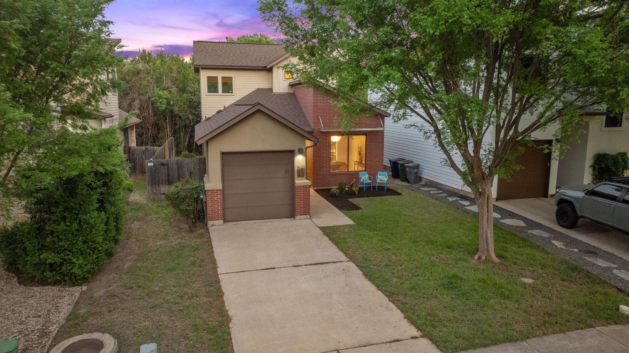 2911  Corbin Ln