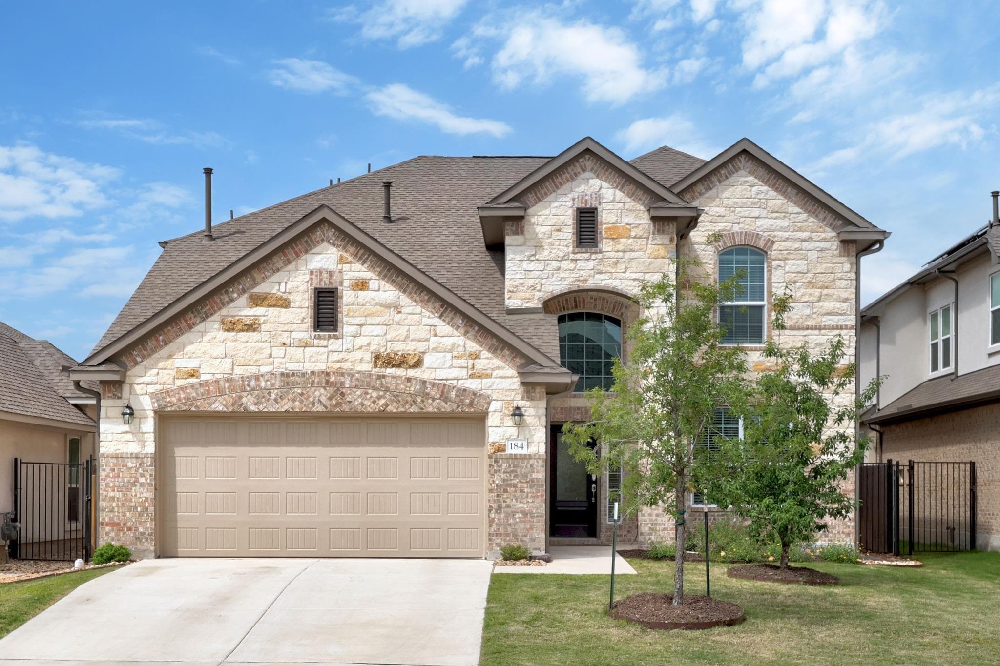 184  Lenera Dr