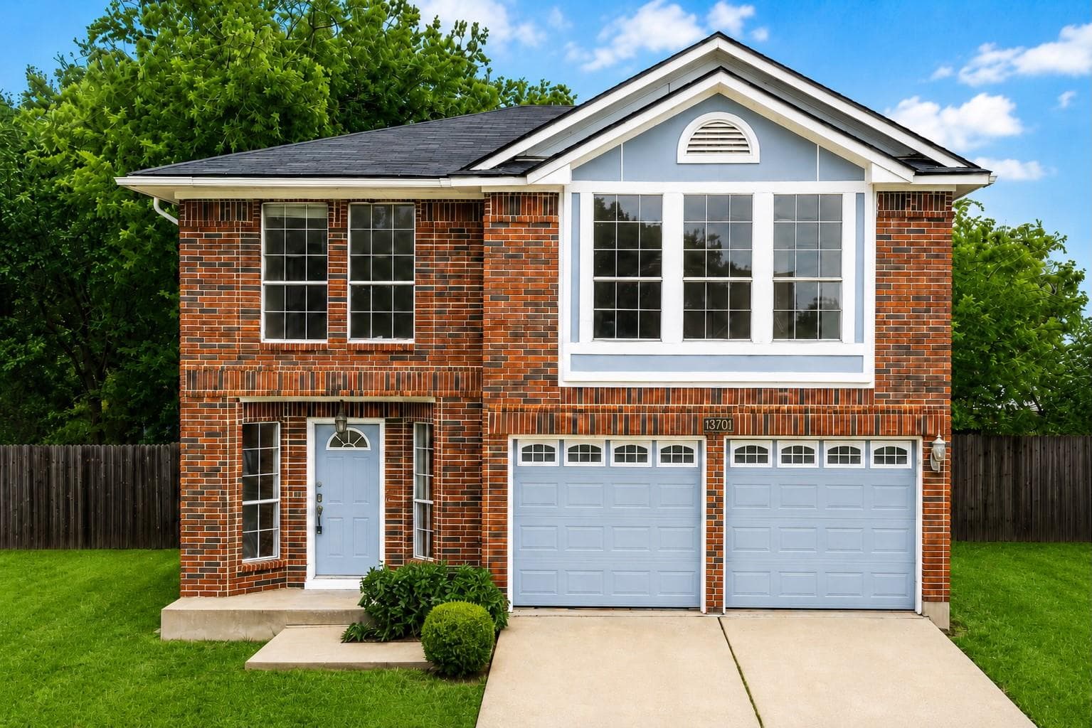 13701  Cambourne Dr