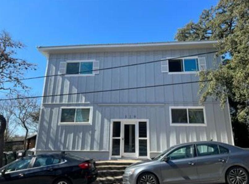 319  North St  #1