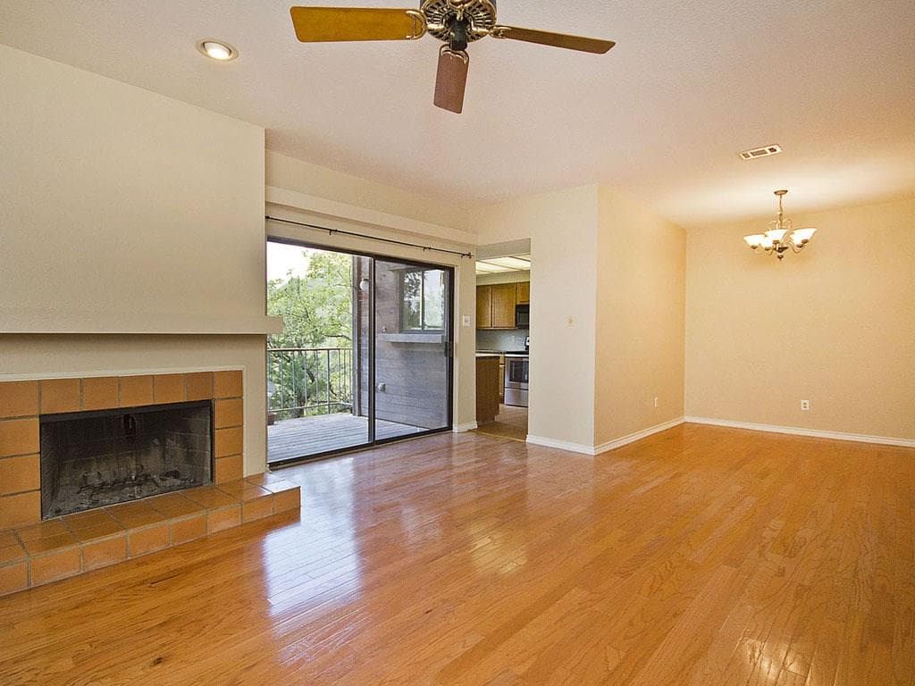 8200  Neely Dr  #108