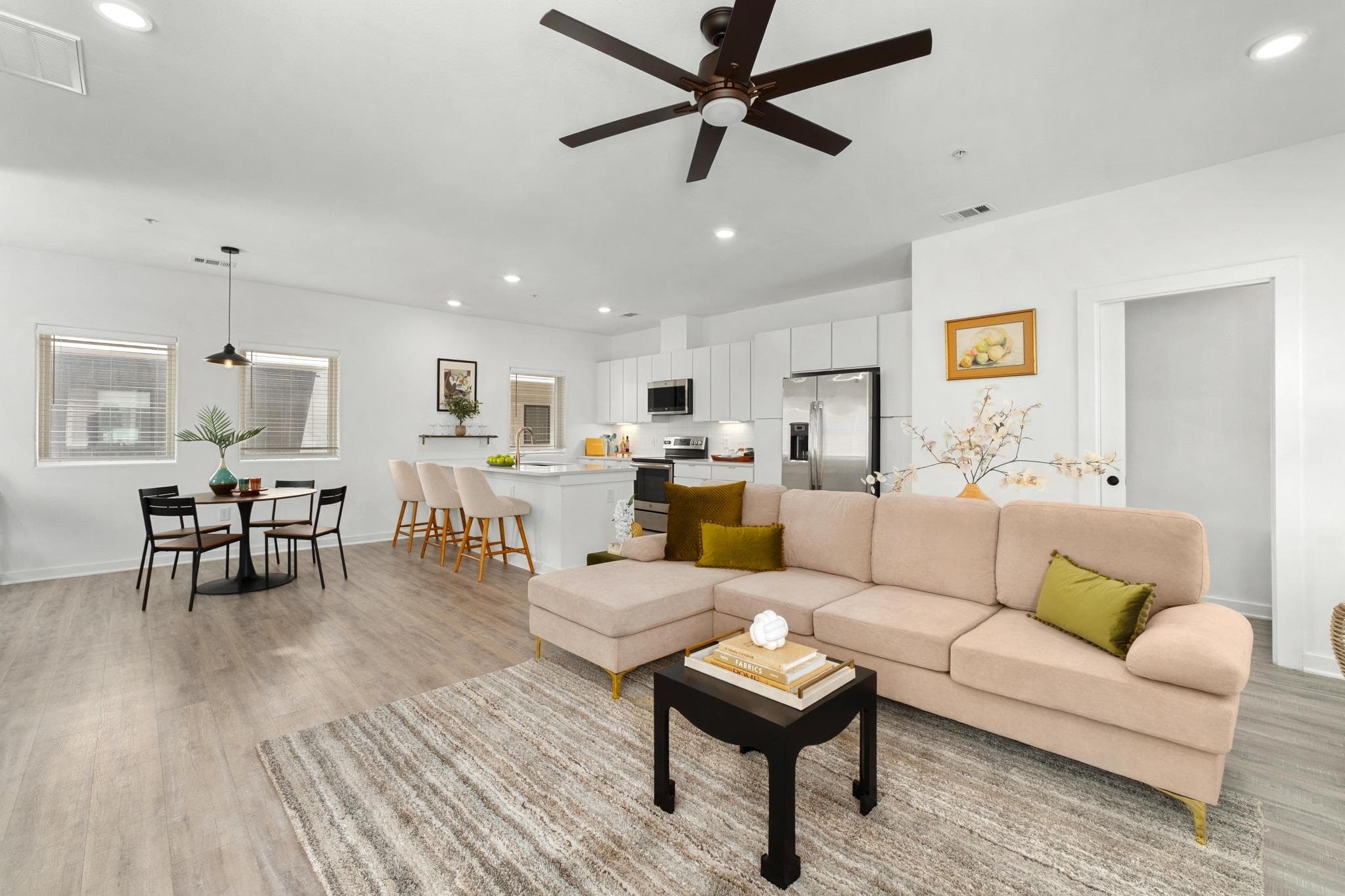 5924 S Congress Ave  #114S