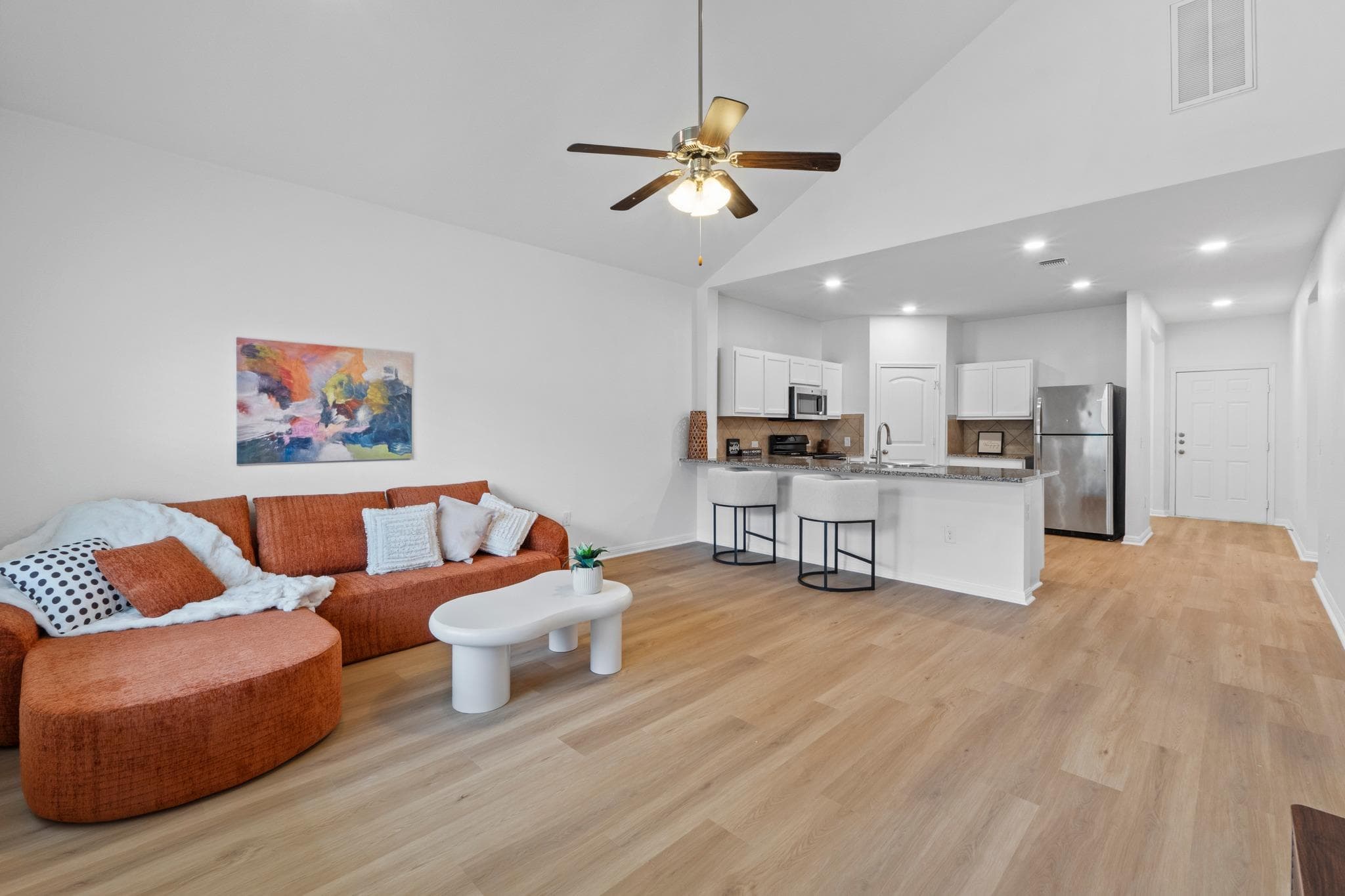 2529  Chetco Dr
