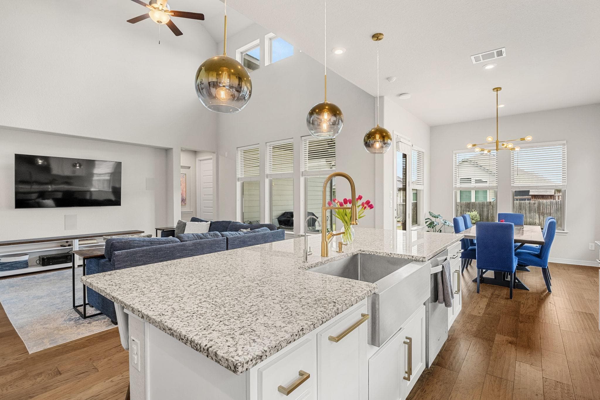 20832  Carries Ranch Rd