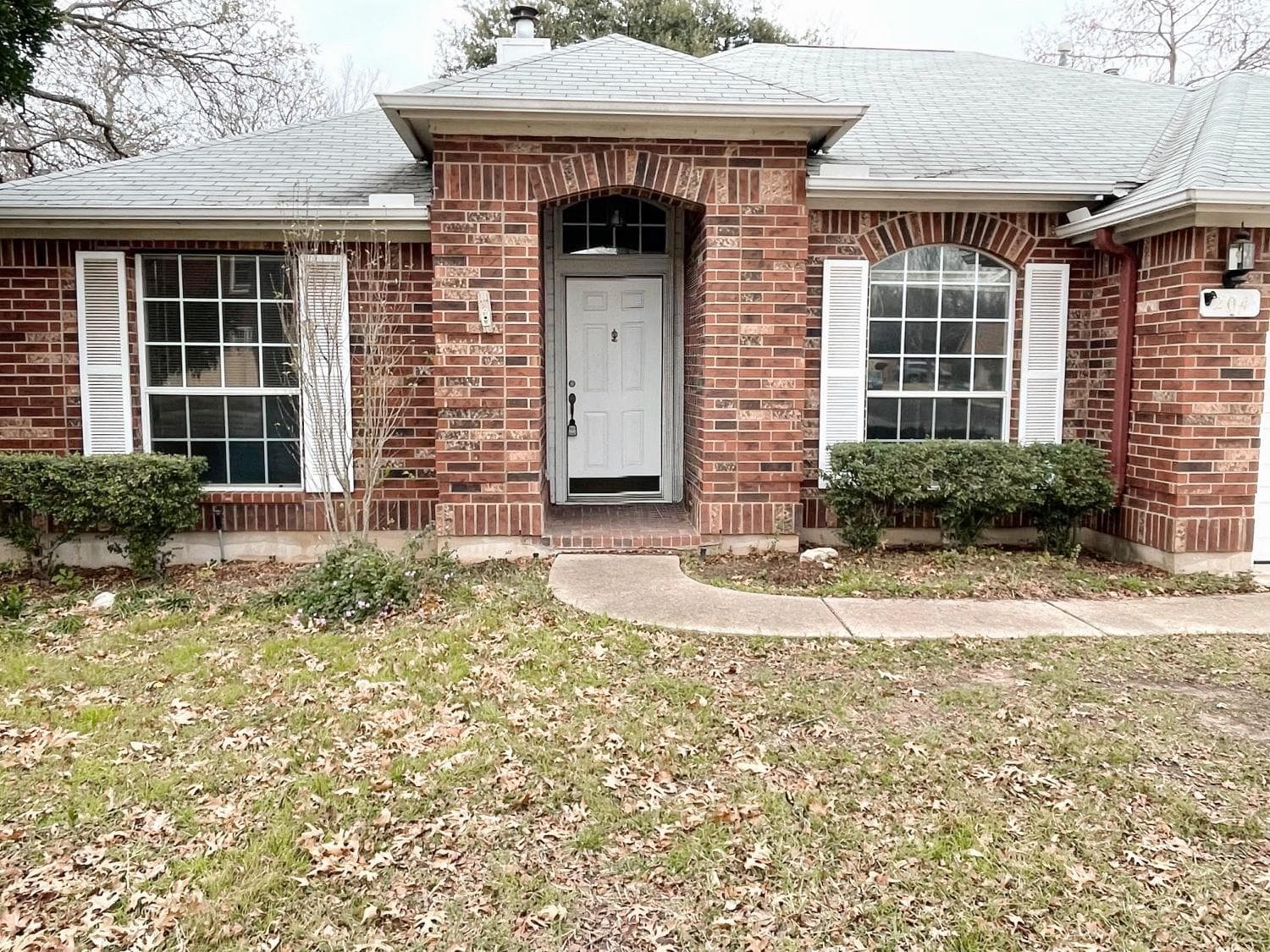 204  Cripple Creek Rd