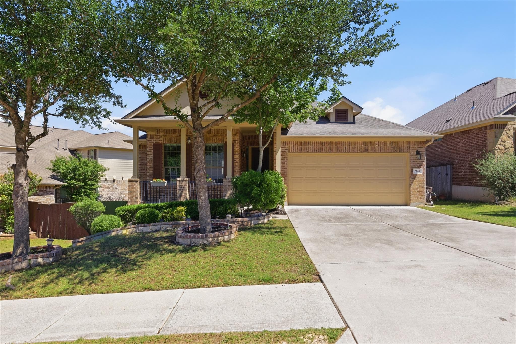 2144  Granite Hill Dr