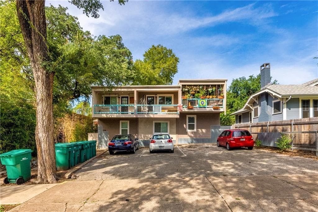 1106 W 22nd St  #3