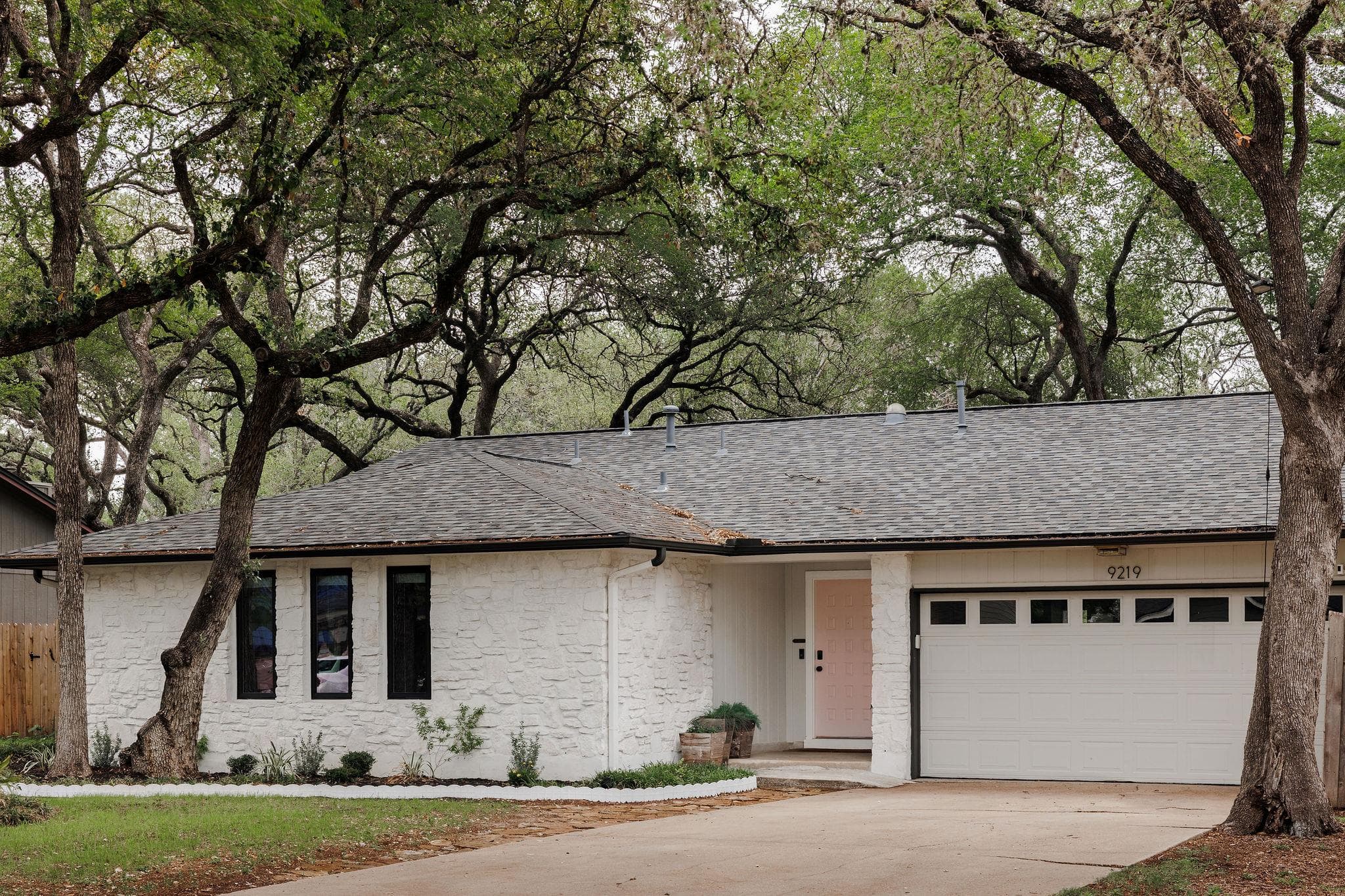9219  Independence Loop