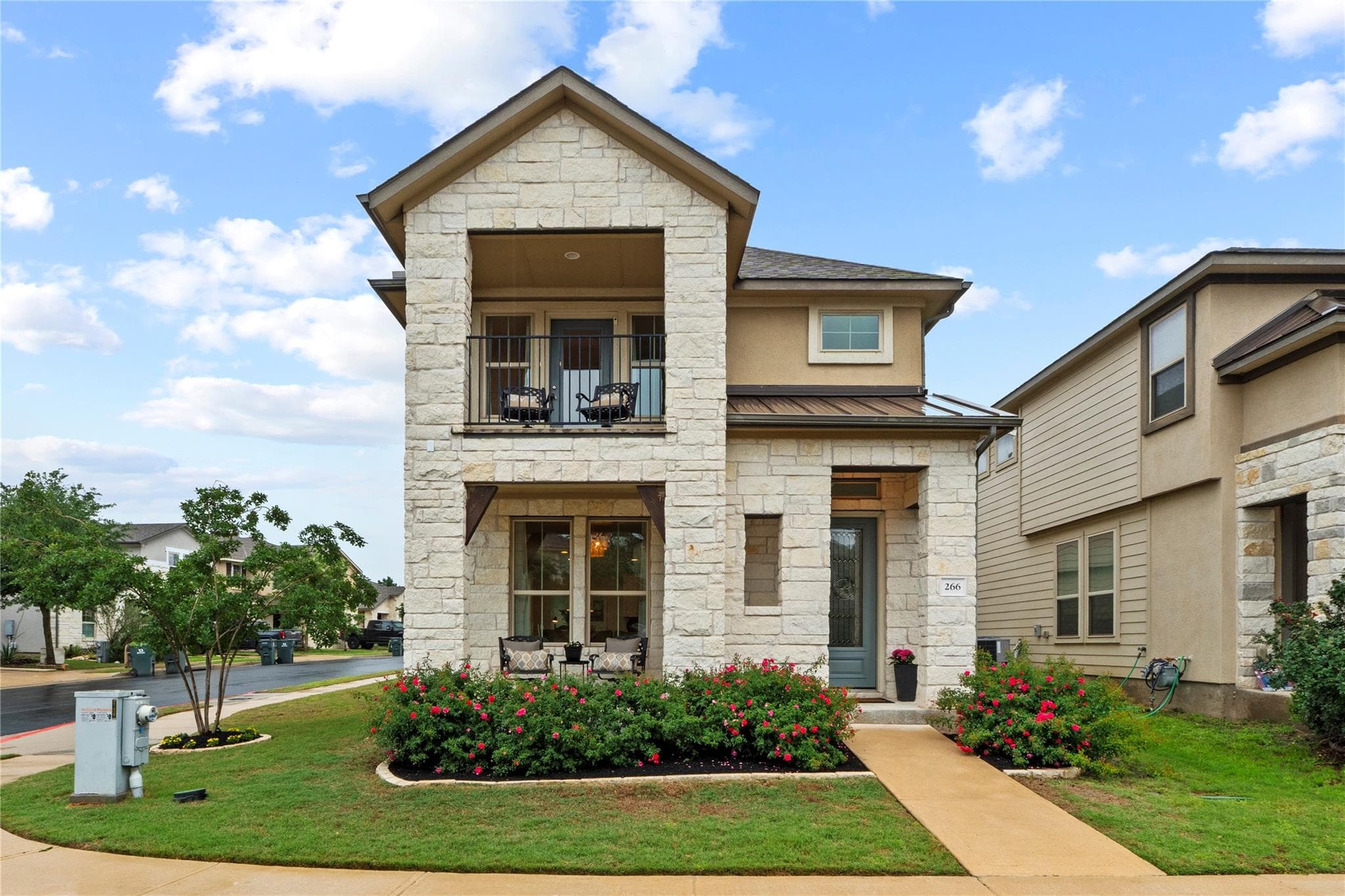 266  Diamond Point Dr
