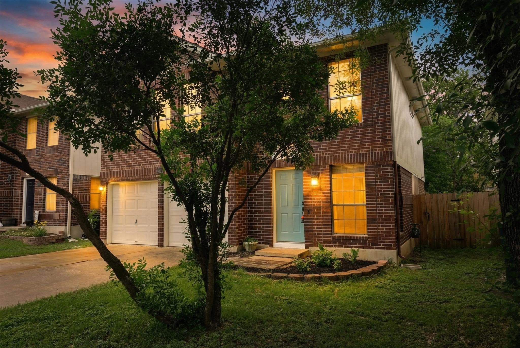 13329  Black Canyon Dr