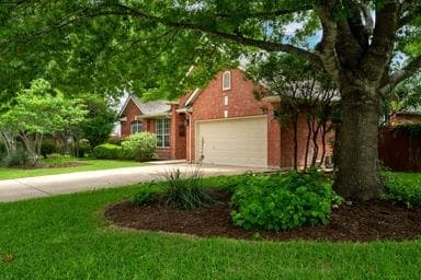 604  Belmont Dr