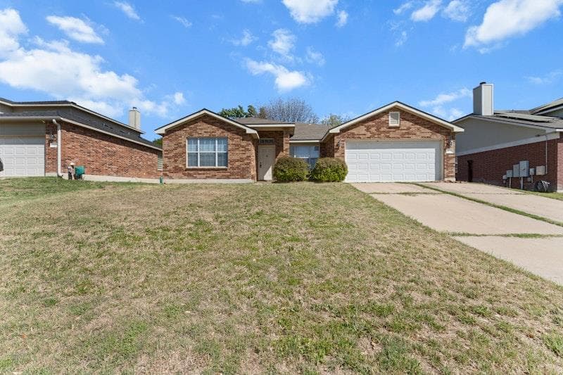 713  Bighorn Dr
