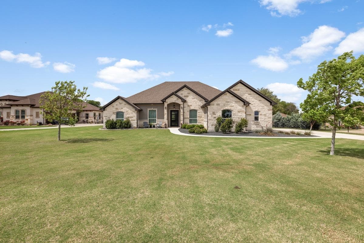 329  Independence Dr