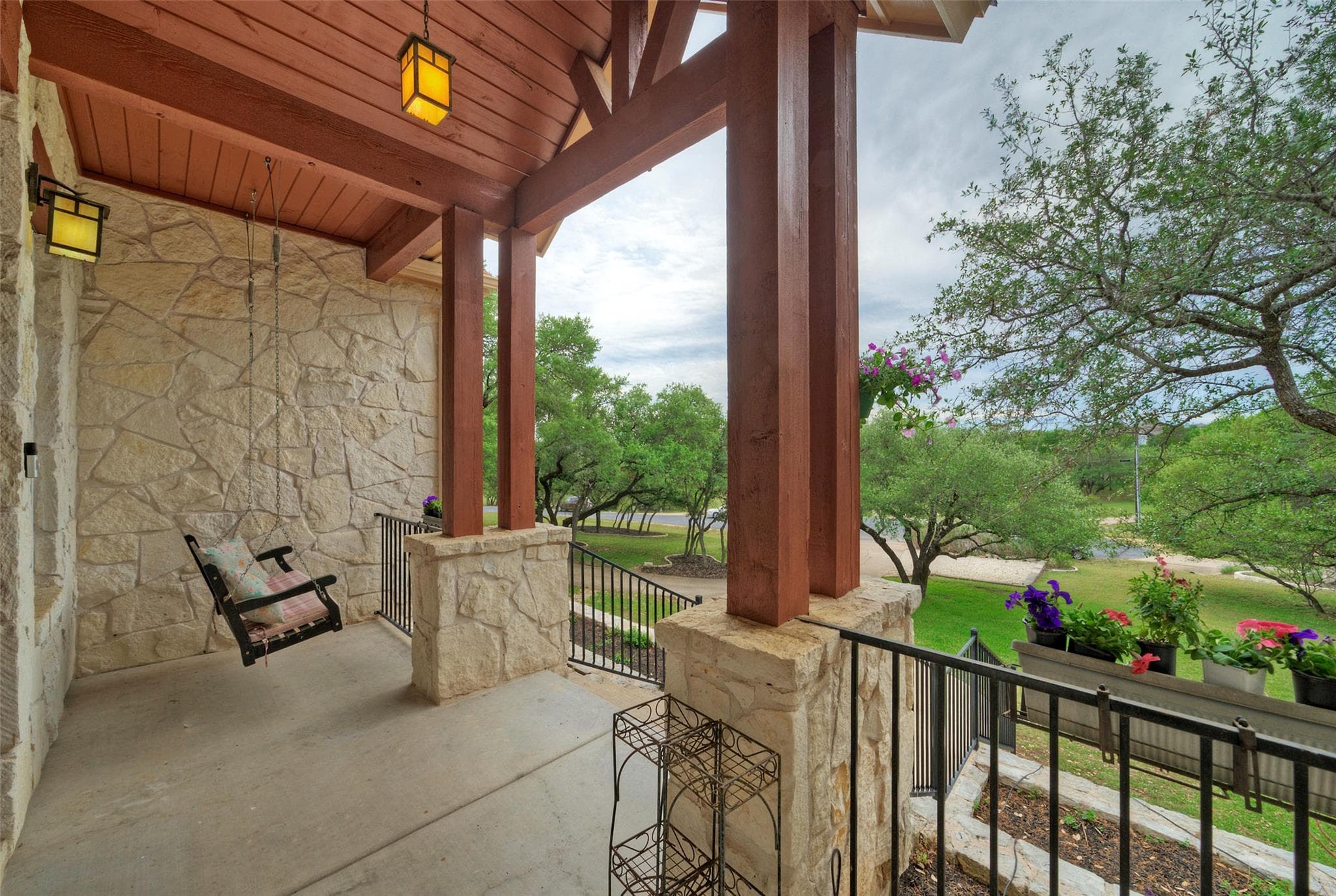 124  Summer Oak Ct