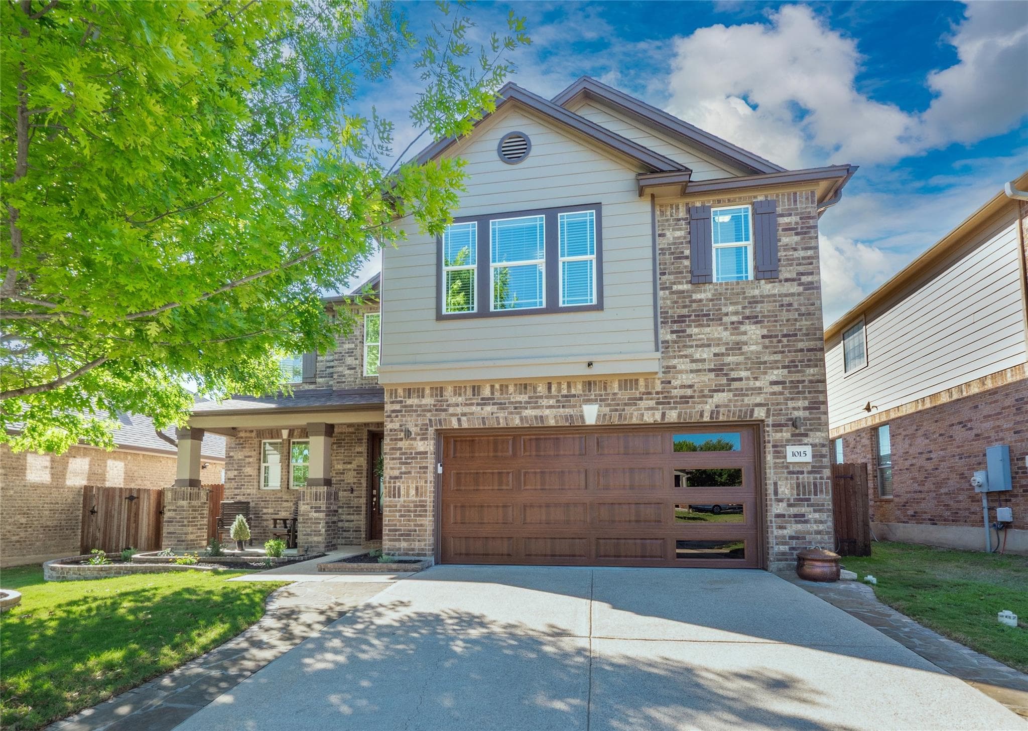 1015  Grande Mesa Dr