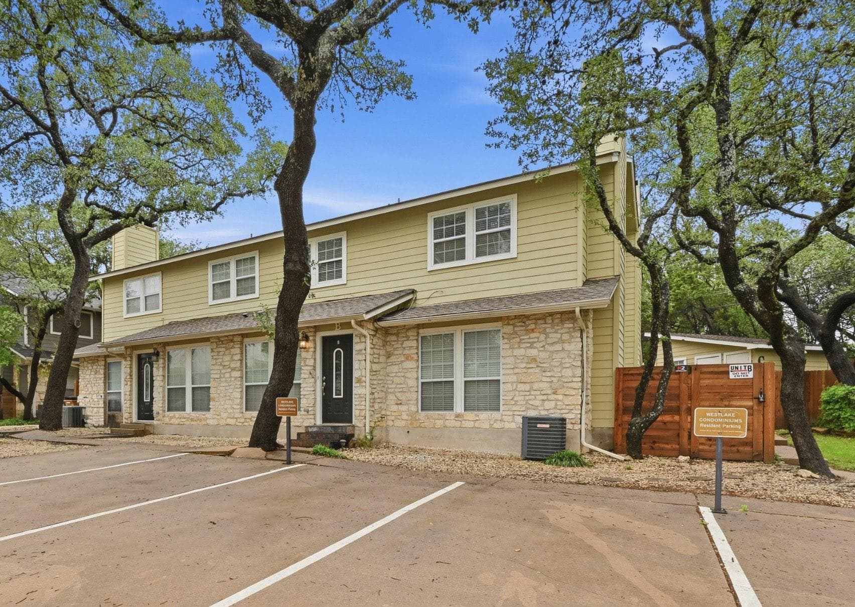 1504  Allen Rd  #B
