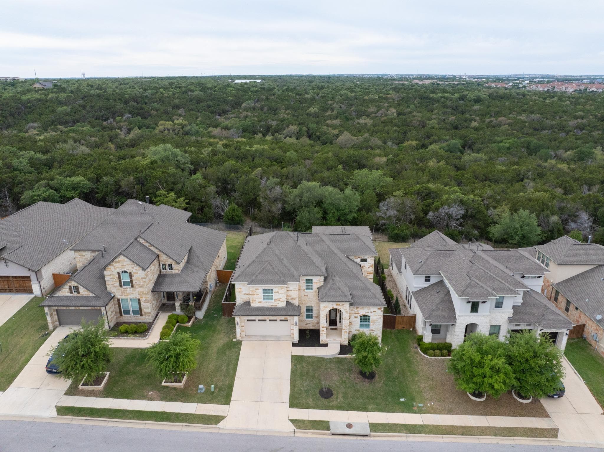 3914  Logan Ridge Dr