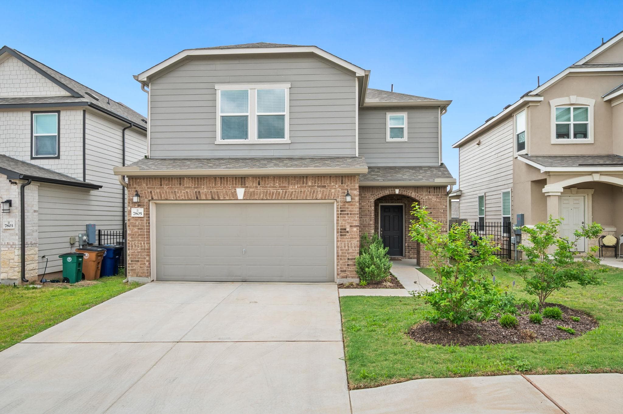 7805  House Finch Dr