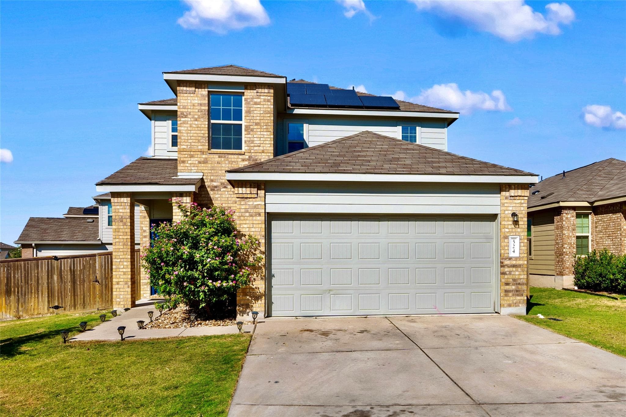 524  Circle Way  #12F