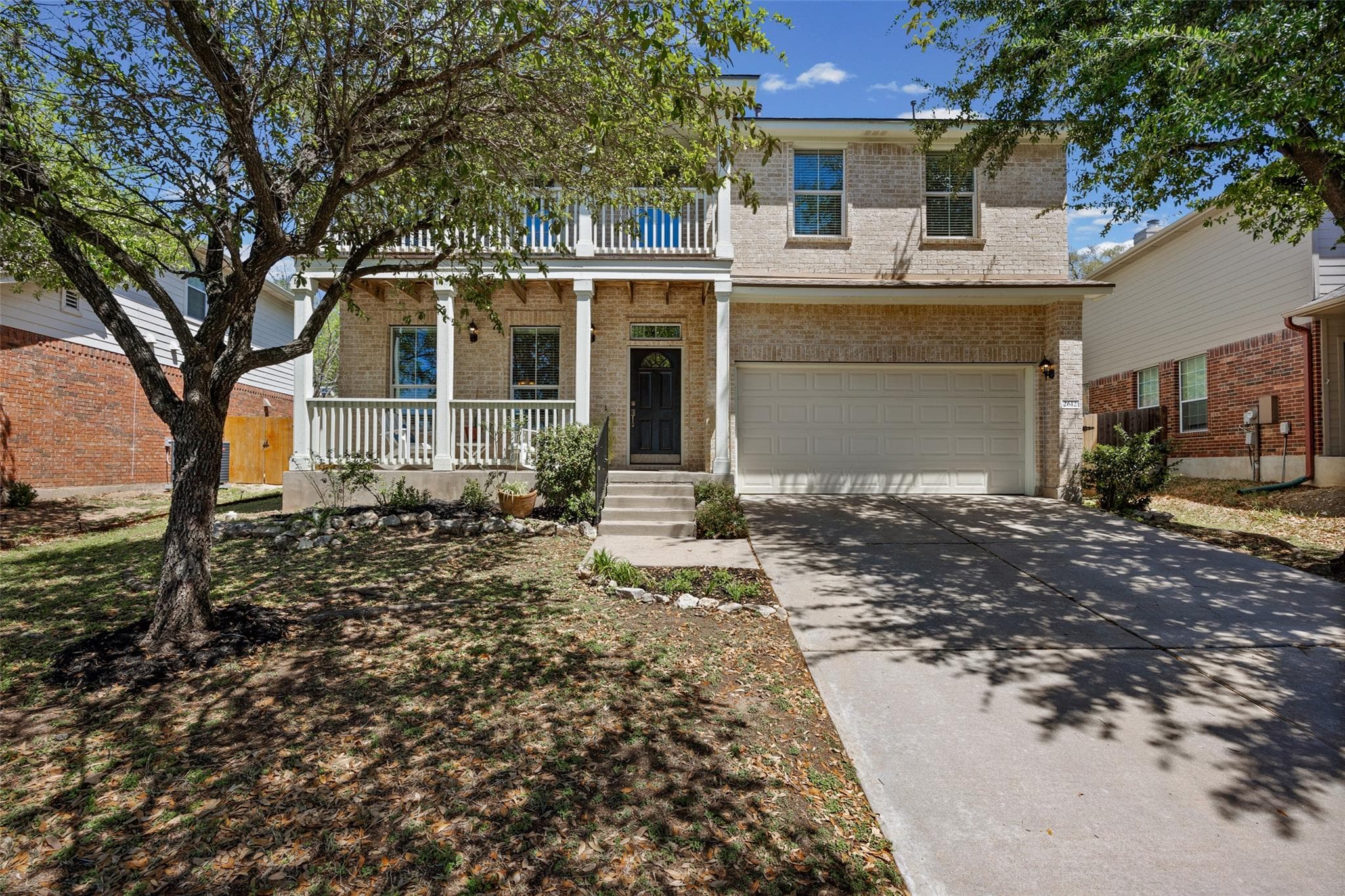 2612  Lynnbrook Dr
