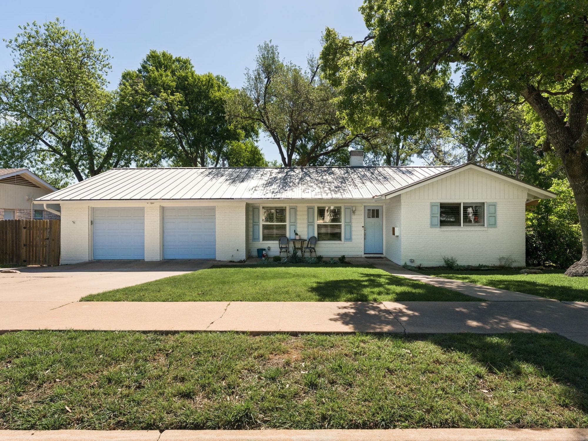 5905  Marilyn Dr