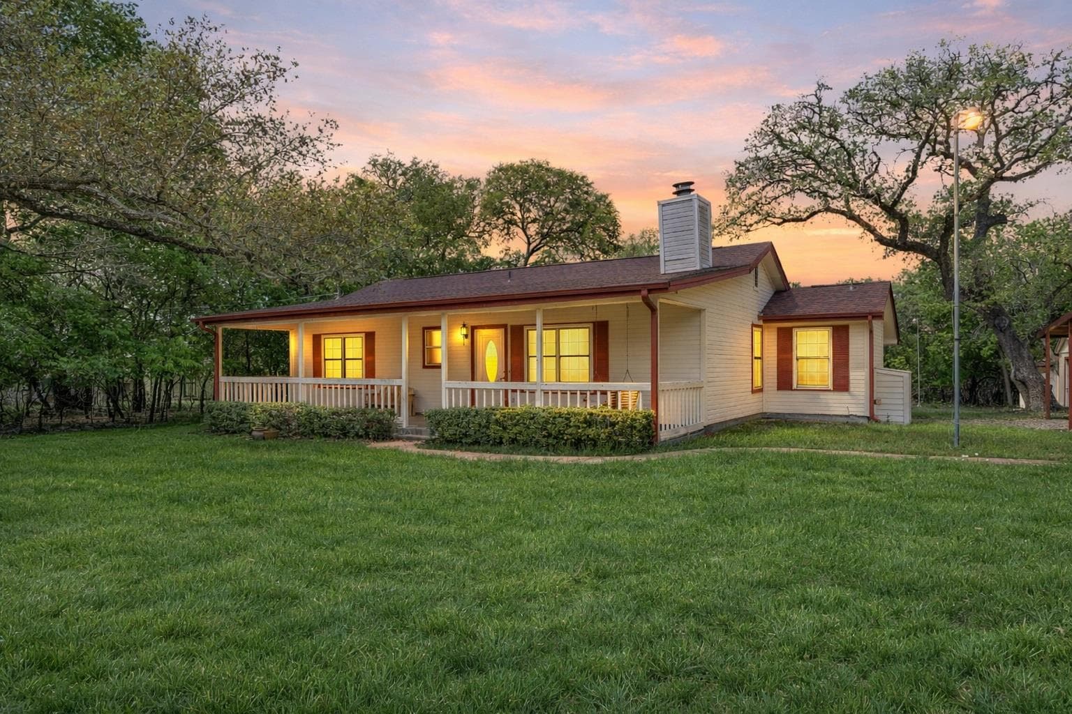 10706  Creek View Dr