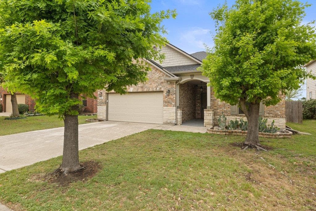 8616  Ipswich Bay Dr