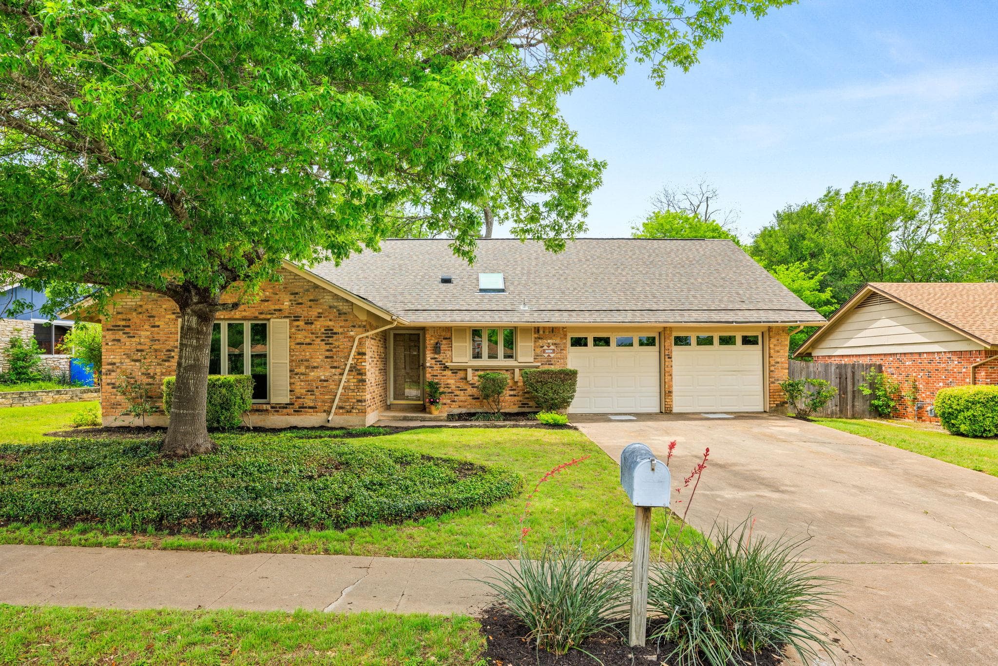 2515  Aldford Dr