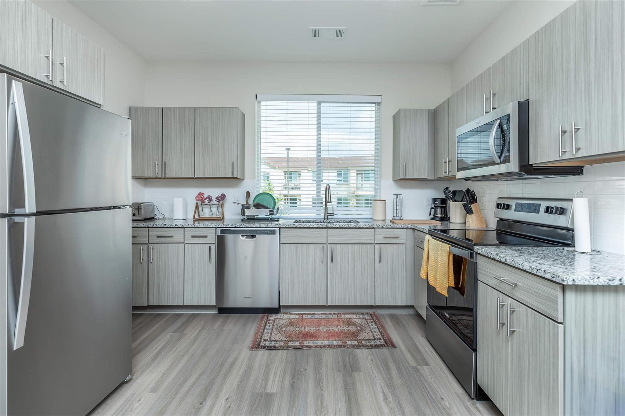 1201 W Whitestone Blvd  #C-103