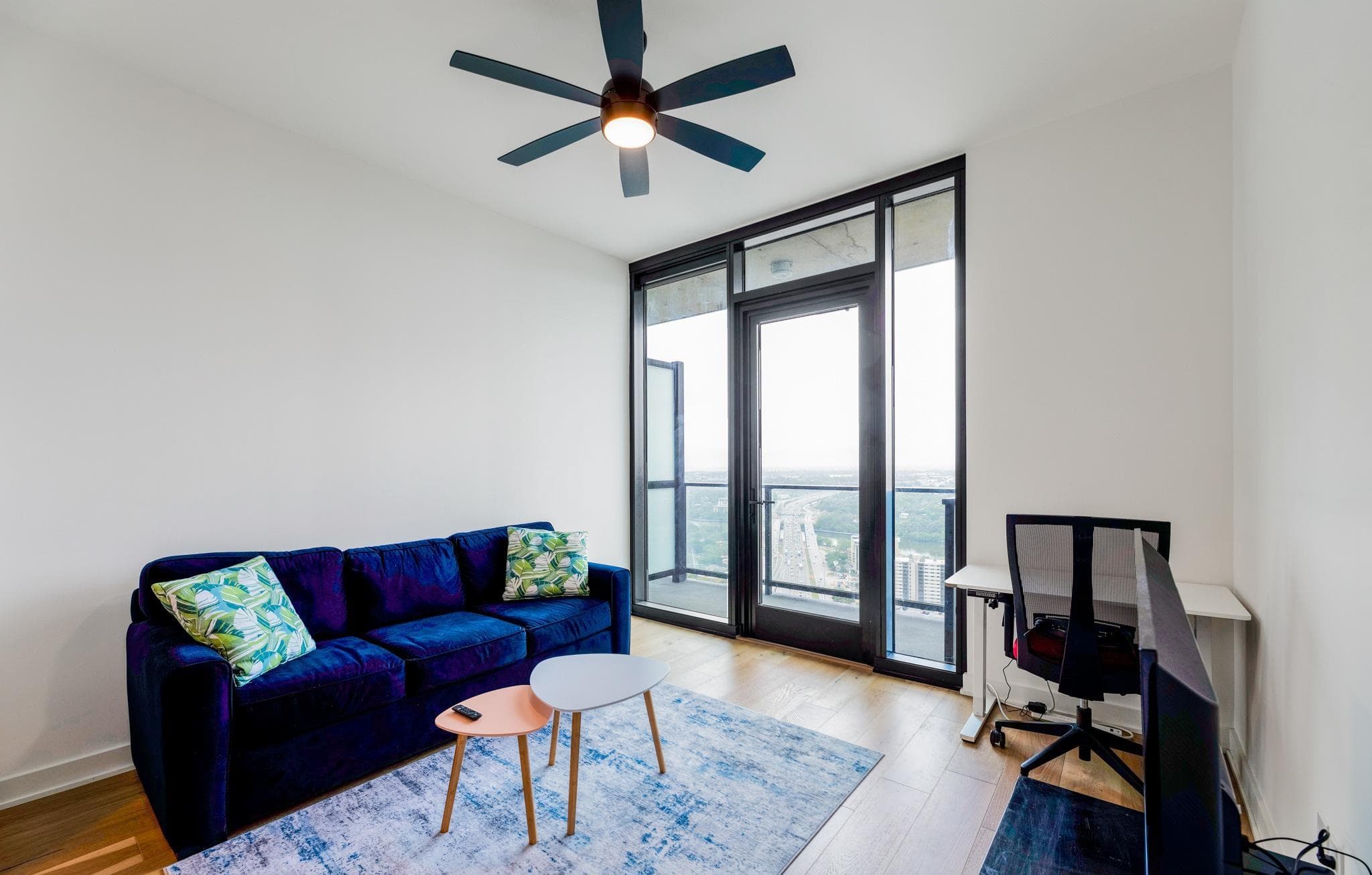 84 N East Ave  #3708