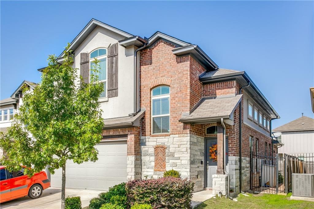 1401  Little Elm Trl  #105