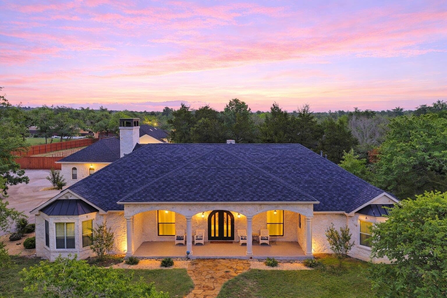125  Carriage Ct