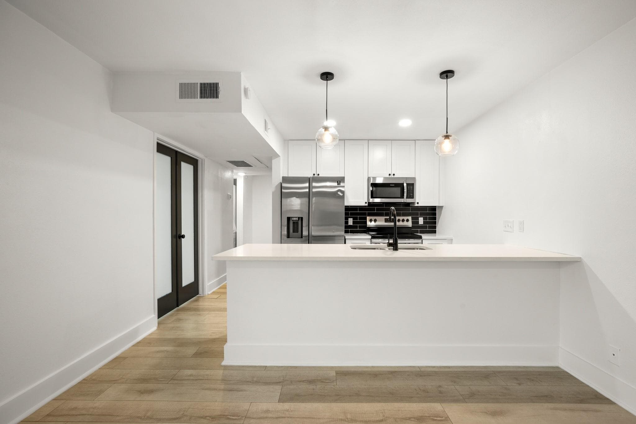 909  Reinli St  #103