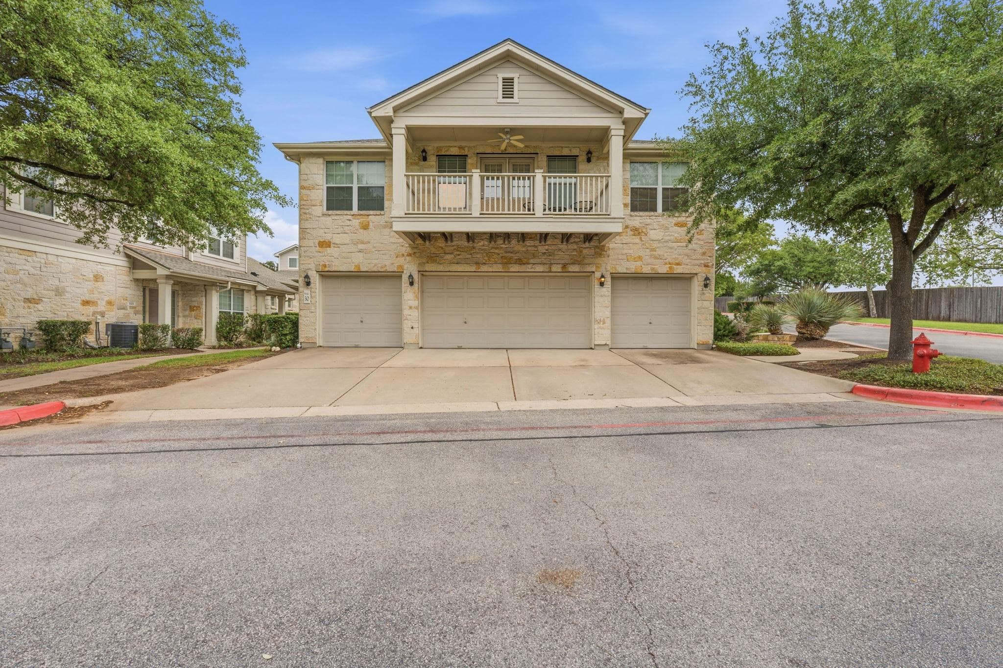 1900  Scofield Ridge Pkwy  #3002