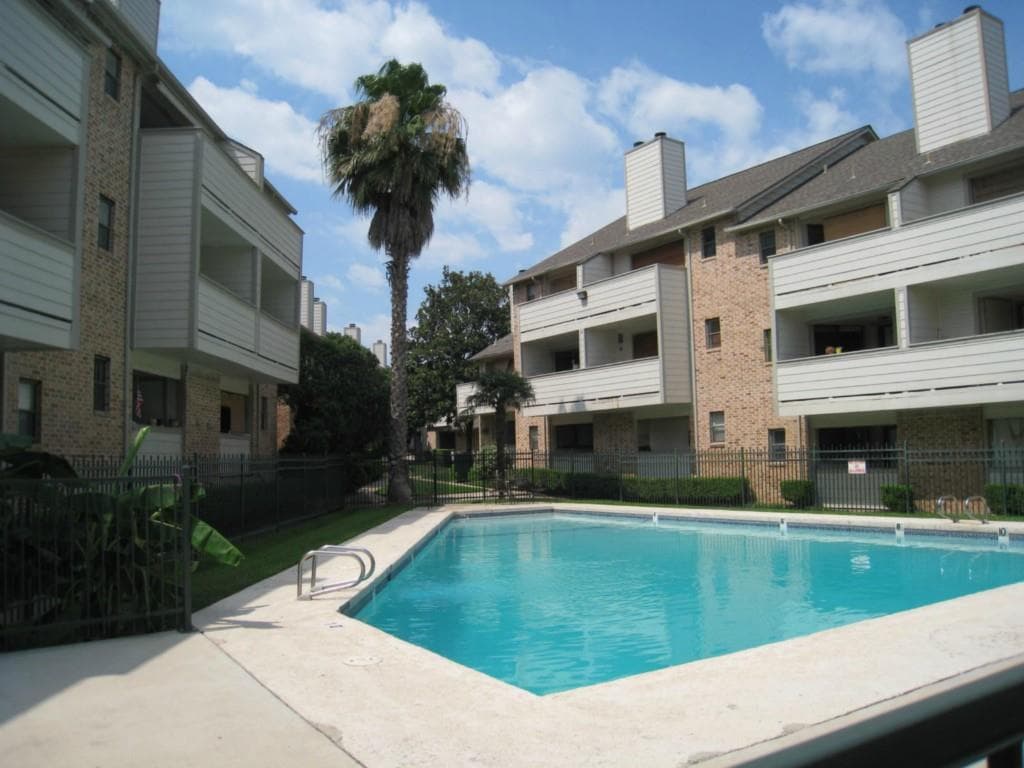 2500  Burleson Rd  #402