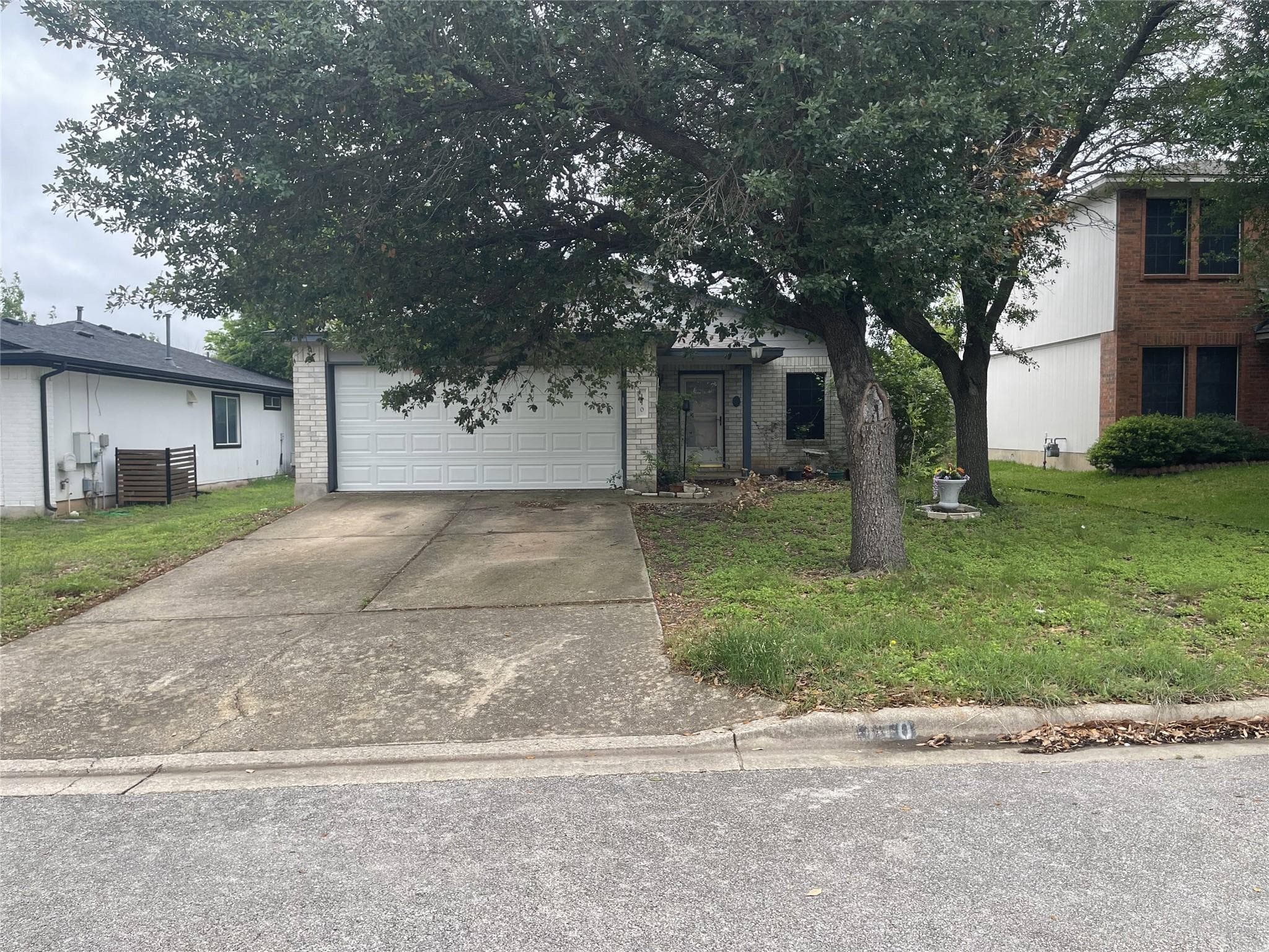 110  Brentwood Dr