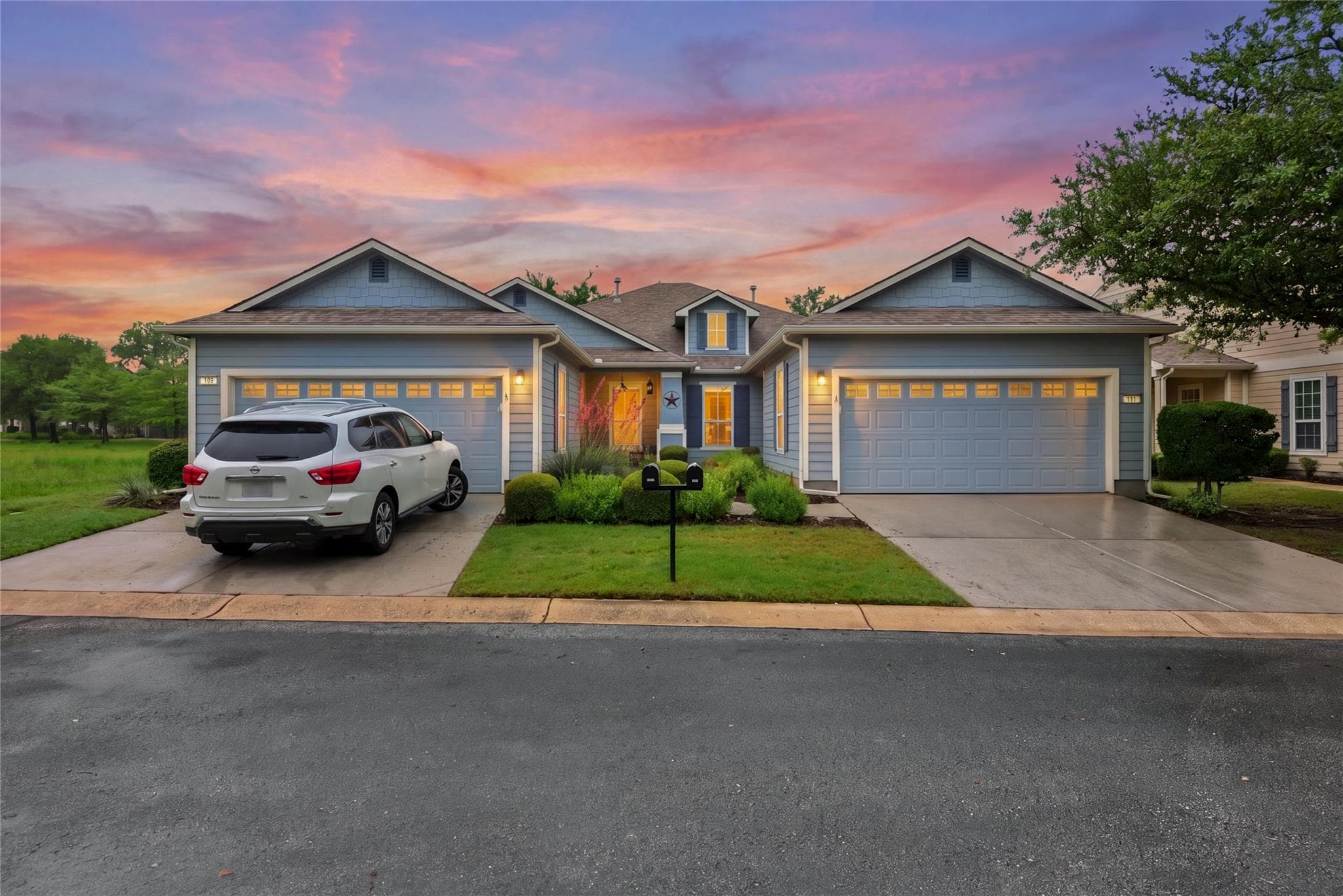 111  Hampton Cir