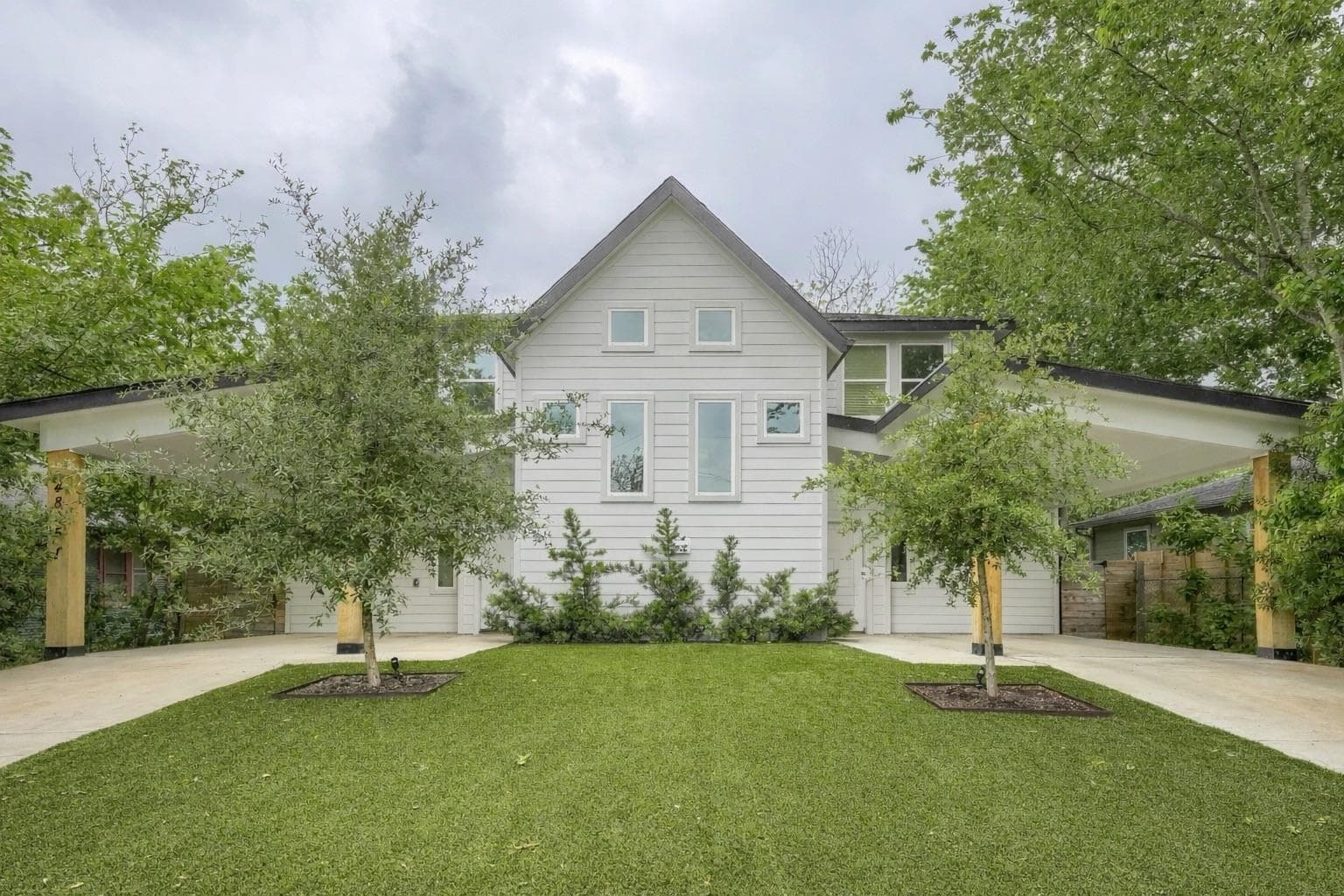 4805  Sara Dr