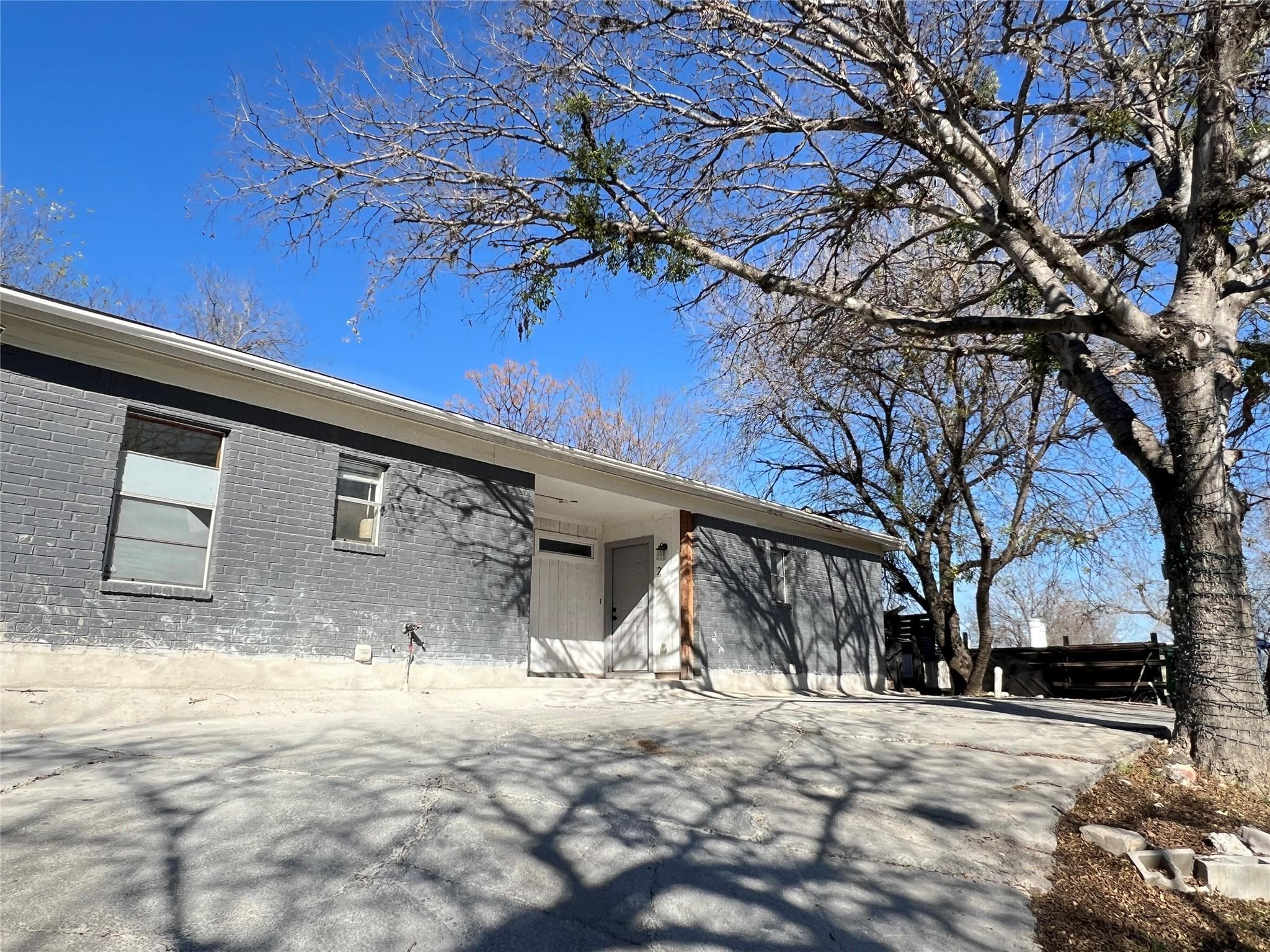 3310  Hycreek Dr
